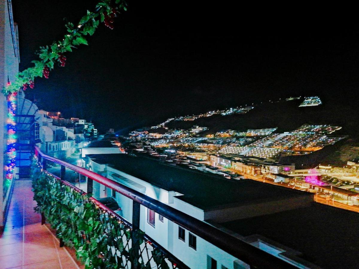 Big Villa Puerto Rico Streetfront With Private Saltwater Jacuzzi Pool, Bbq, Kitchen & 3 Terraces Near Shopping Center プエルトリコ エクステリア 写真