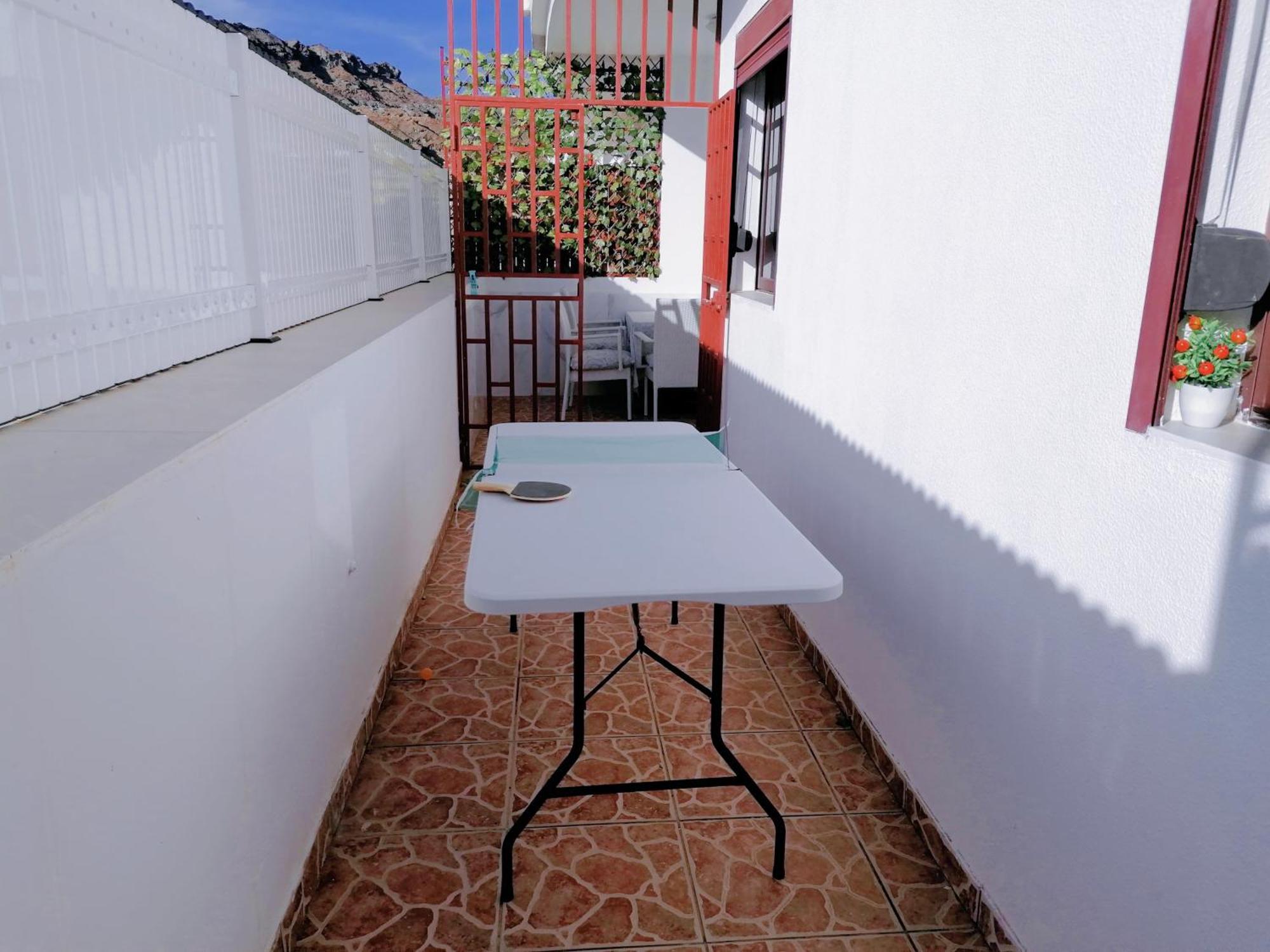 Big Villa Puerto Rico Streetfront With Private Saltwater Jacuzzi Pool, Bbq, Kitchen & 3 Terraces Near Shopping Center プエルトリコ エクステリア 写真