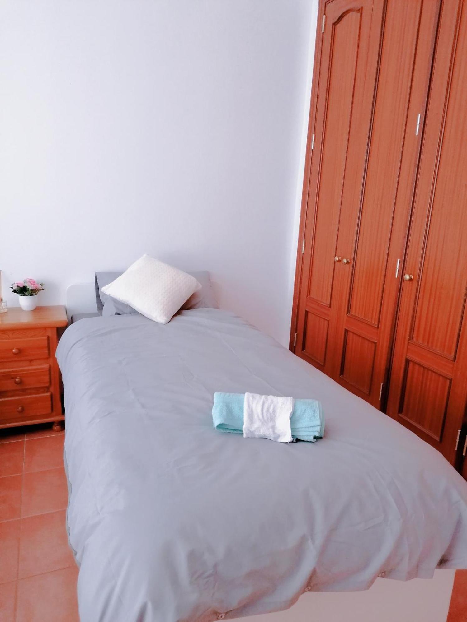 Big Villa Puerto Rico Streetfront With Private Saltwater Jacuzzi Pool, Bbq, Kitchen & 3 Terraces Near Shopping Center プエルトリコ エクステリア 写真