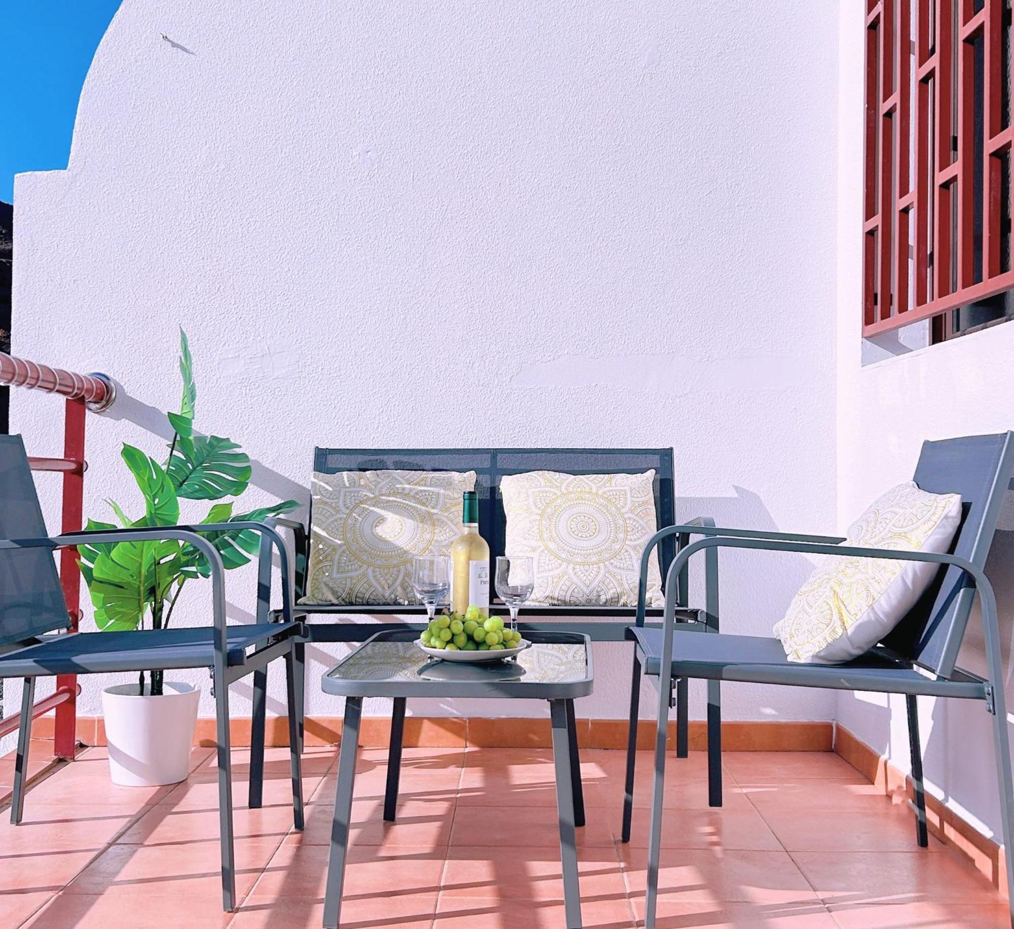 Big Villa Puerto Rico Streetfront With Private Saltwater Jacuzzi Pool, Bbq, Kitchen & 3 Terraces Near Shopping Center プエルトリコ エクステリア 写真